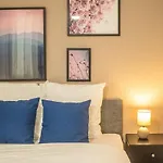 Oiqia • Solis • Azur شقة